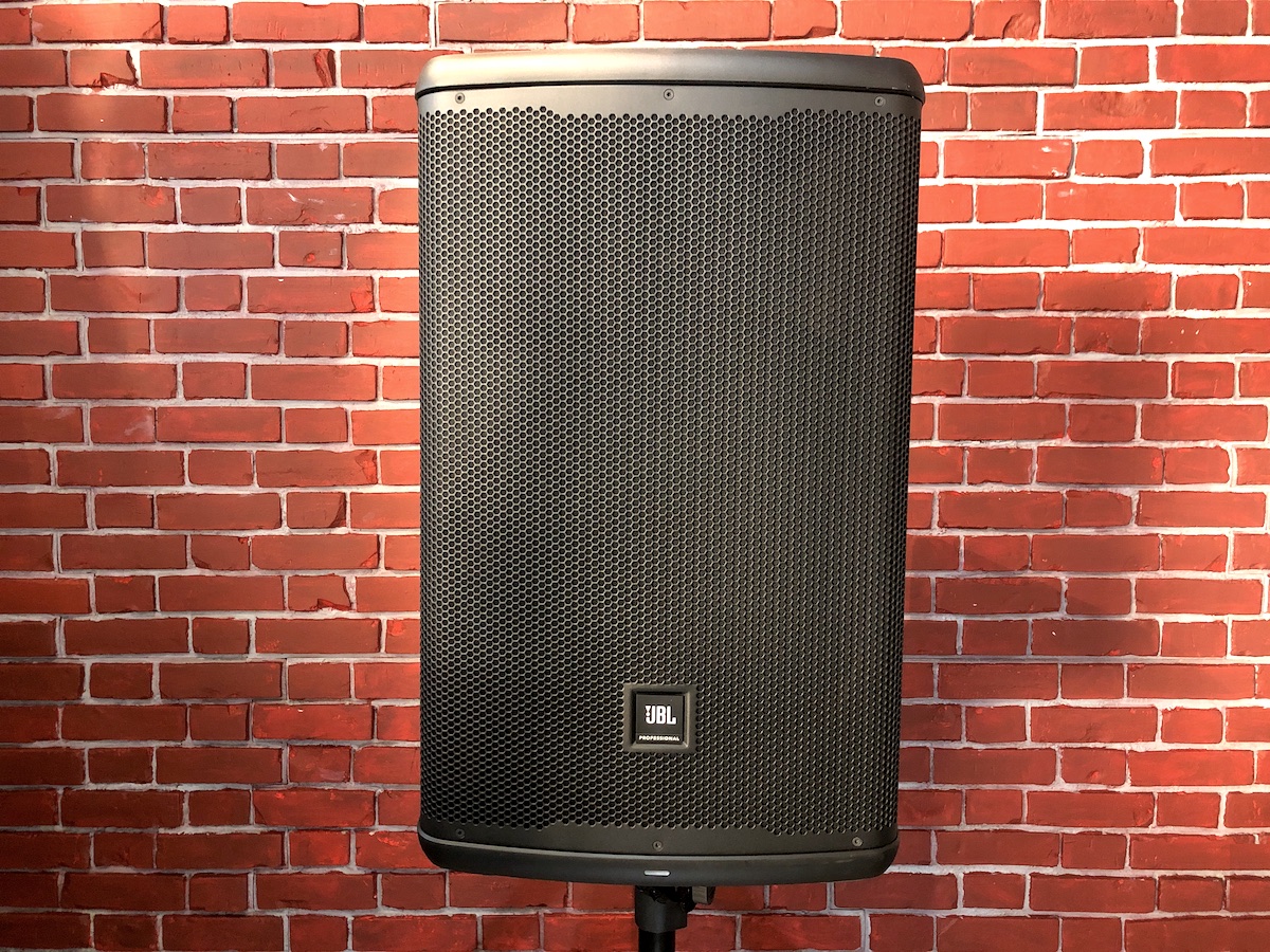 JBL  EON715